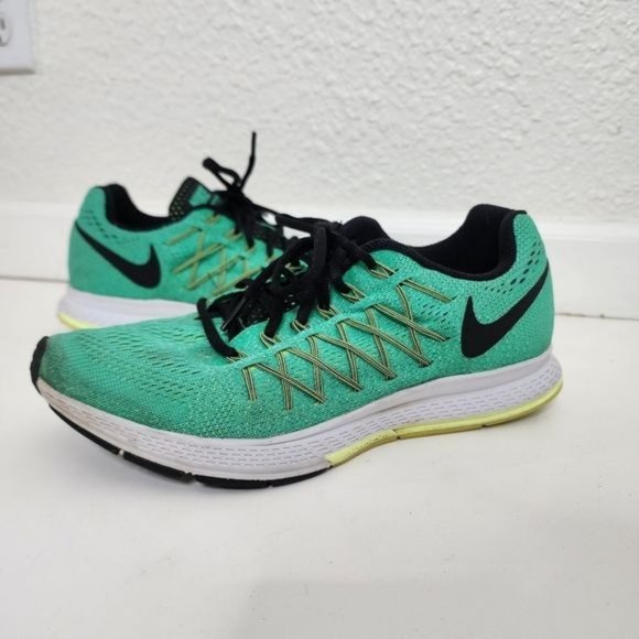Nike Air Zoom Pegasus 32 in Green Women's Size 9.5 749344-303 - Picture 1 of 14